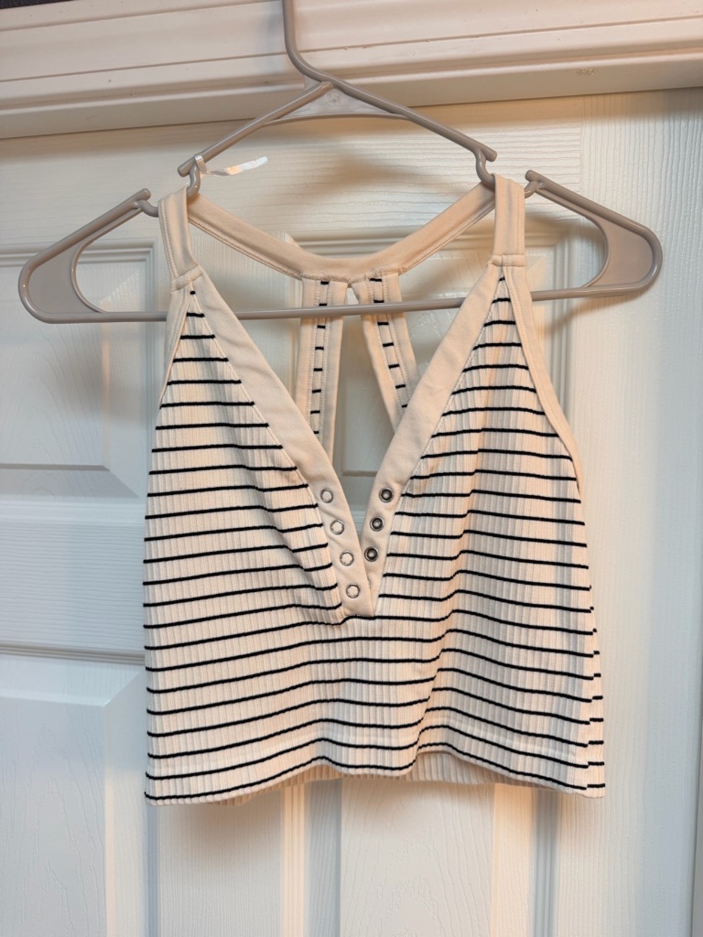 Striped Ribbed V-Neck Cropped Tank Top - Cream/Black